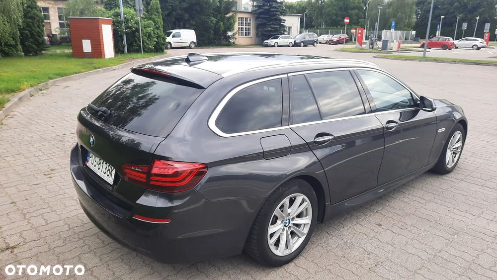 BMW Seria 5 530d xDrive - 5