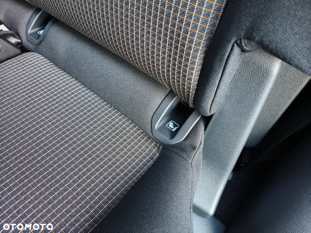 Ford Tourneo Courier 1.0 EcoBoost Trend - 27