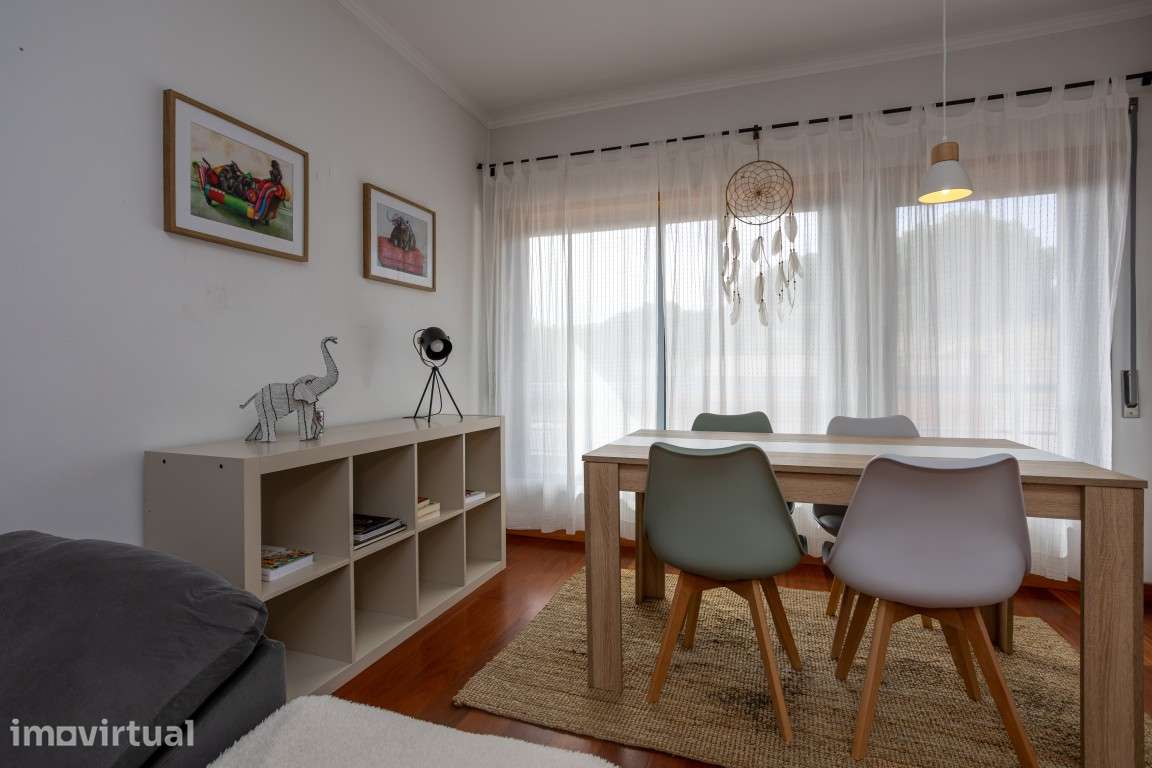 Apartamento T2 com varanda, arrecadação e garagem - Grande imagem: 5/31