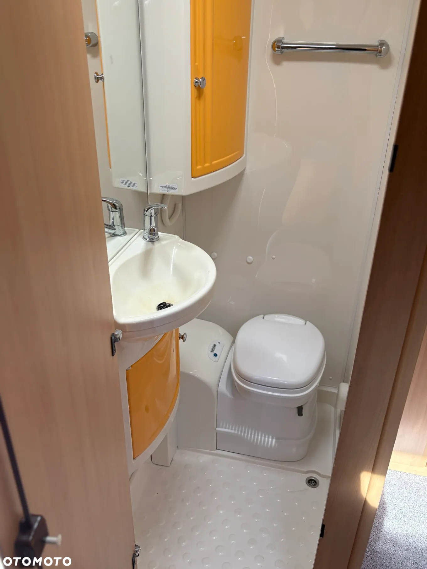 Dethleffs Camper - 10