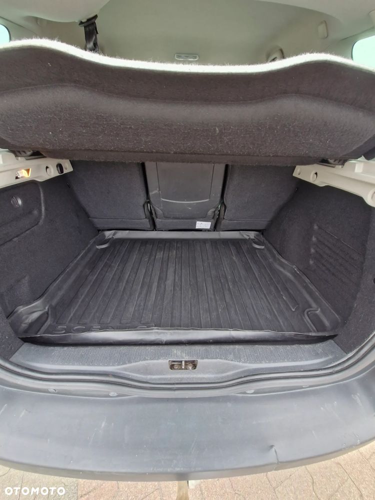 Renault Scenic 1.6 dCi Energy Bose Edition - 13