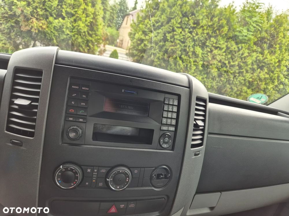 Volkswagen CRAFTER - 30