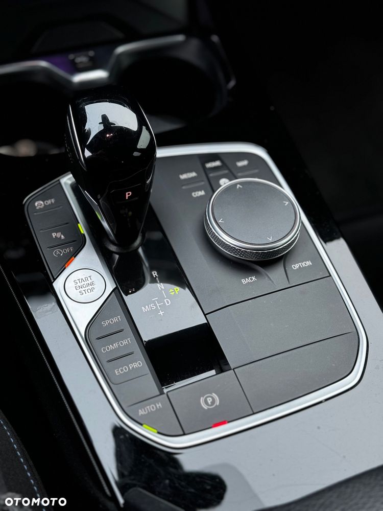 BMW Seria 2 220d M Sport sport - 30