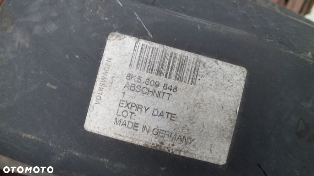 PRÓG PRAWY AUDI A4 8K0809848 - 2