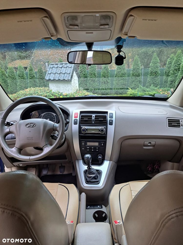 Hyundai Tucson 2.0 CRDi Premium 2WD - 9
