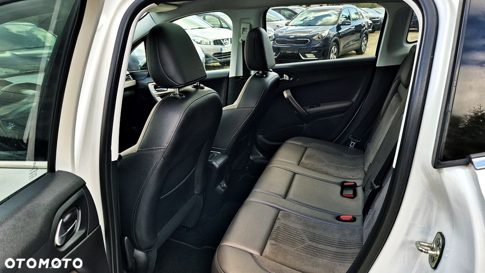 Peugeot 2008 1.6 VTi Allure - 30
