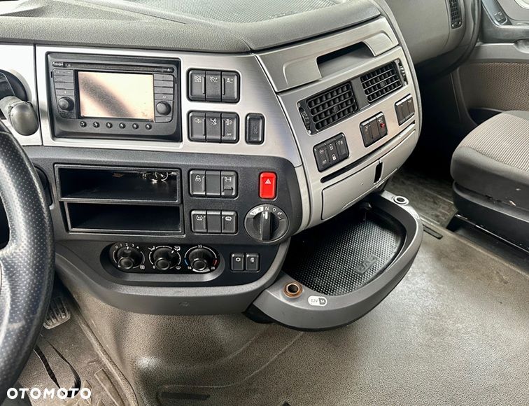 DAF XF510 SSC 6x2 JUMBO OŚ PODNOSZONA AUTOMAT RETARDER STANDKLIMA PRZEBIEG:760000km XENONY SKÓRA LODÓWKA ZABUDOWA FIRANKA DŁ:7.80m NOWA PLANDEKA!!! EURO 6 2017r + PRZYCZEPA TANDEM SCHWARZMULLER OSIE SAF ZABUDOWA FIRANKA DŁ:7.80m NOWA PLANDEKA!!! 2012r ZESTAW PRZEJAZDOWY PRZESTRZENNY 120m3 ŁADNY - 17
