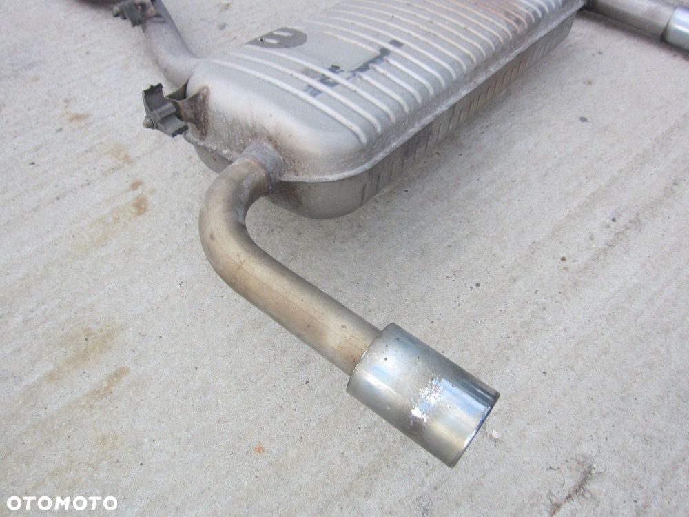 BMW X1 F48 B46 2.8 USA TŁUMIK WYDECH KOŃCOWY 8627271 8636395 18308627271 - 3