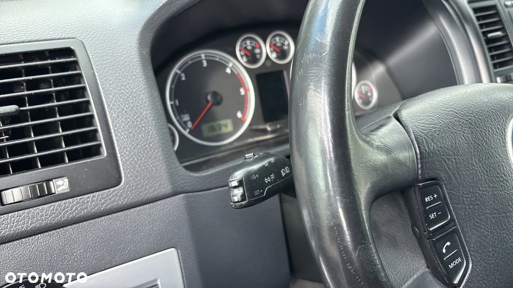 Volkswagen Multivan L1 United - 14