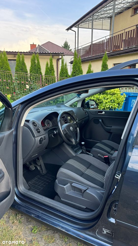 Volkswagen Golf Plus 2.0 TDI Comfortline - 18