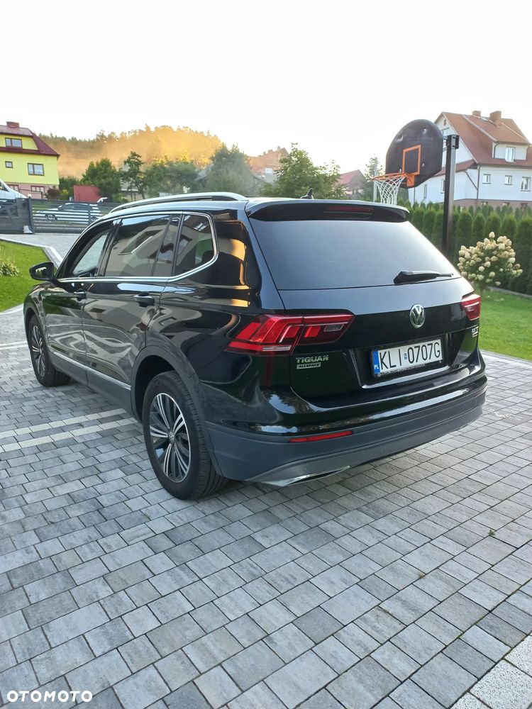 Volkswagen Tiguan Allspace 2.0 TDI 4Mot SCR Comfortline DSG - 8