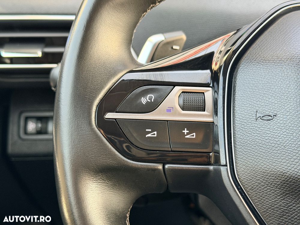 Peugeot 3008 PureTech 130 Stop & Start EAT6 Allure - 30