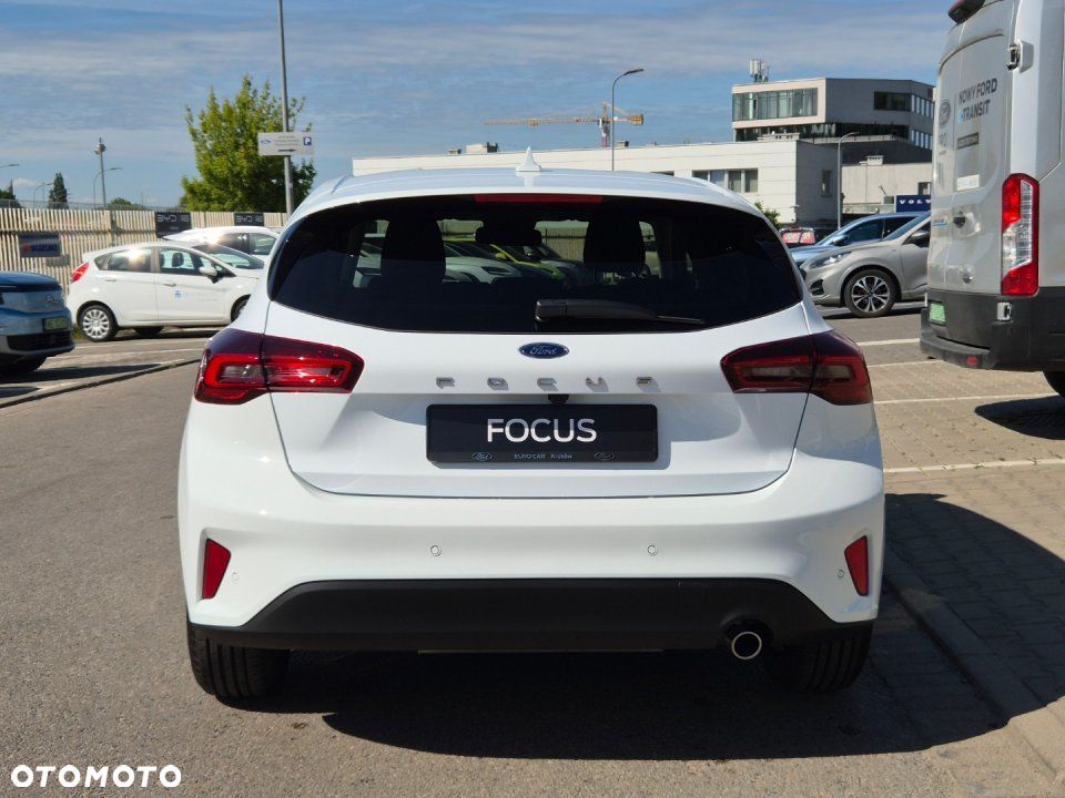 Ford Focus - 4