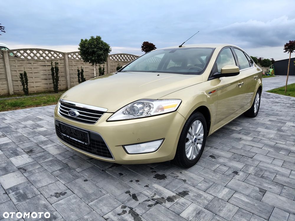 Ford Mondeo 2.0 Ghia X100 / X - 9