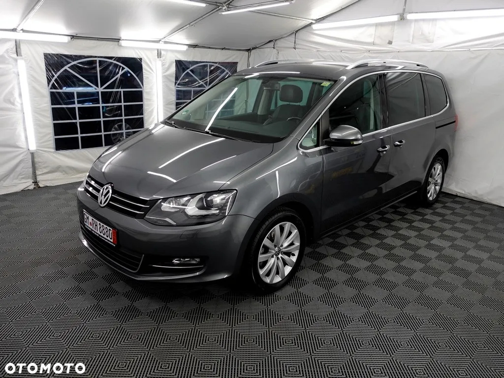 Volkswagen Sharan 2.0 TDI Highline DSG - 2