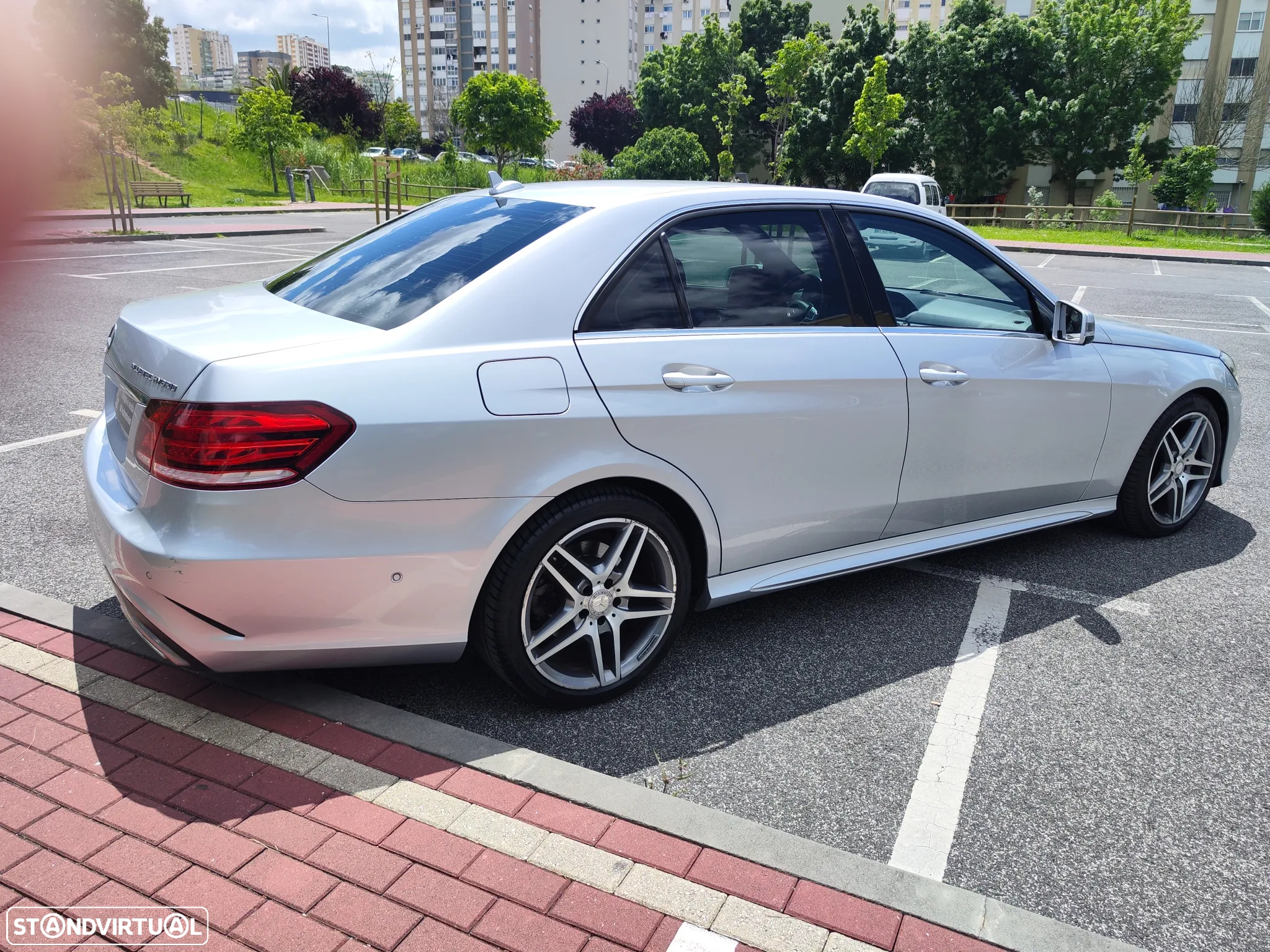 Mercedes-Benz E 300 Bluetec Hybrid Avantgarde - 7