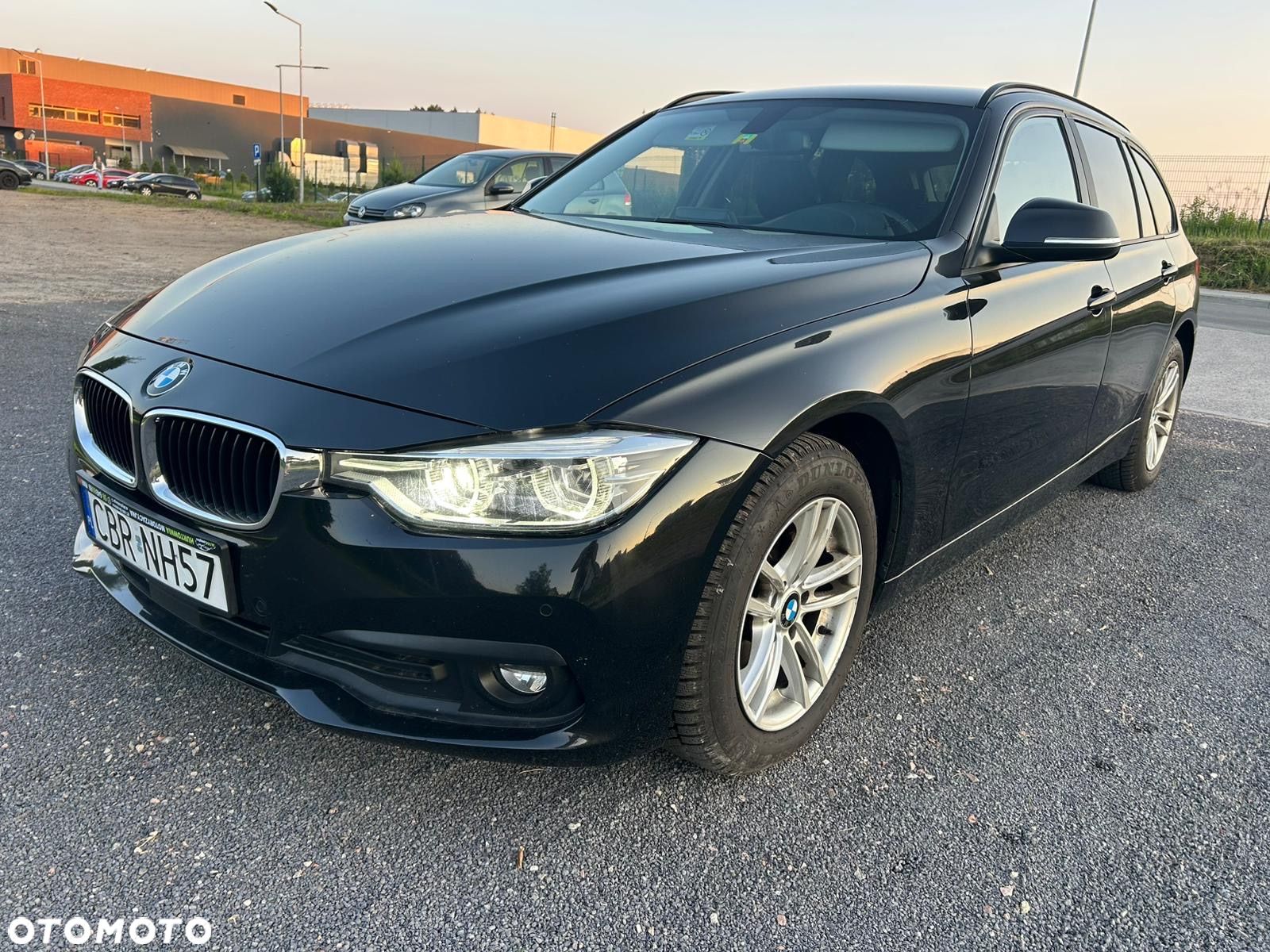 BMW Seria 3 320d Touring xDrive - 1