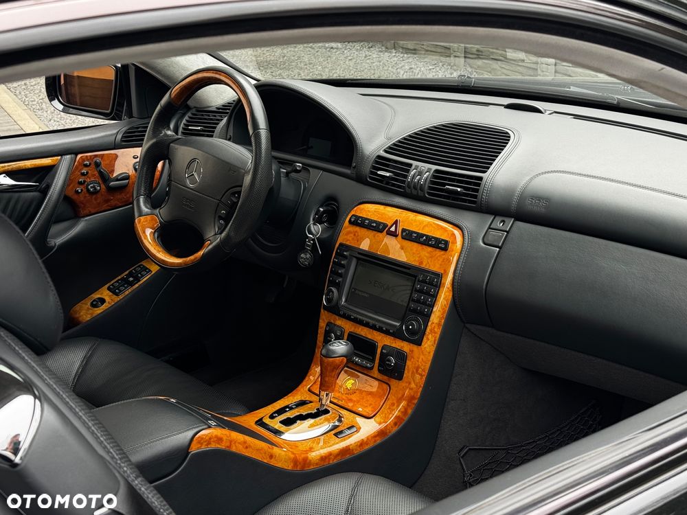 Mercedes-Benz CL - 12