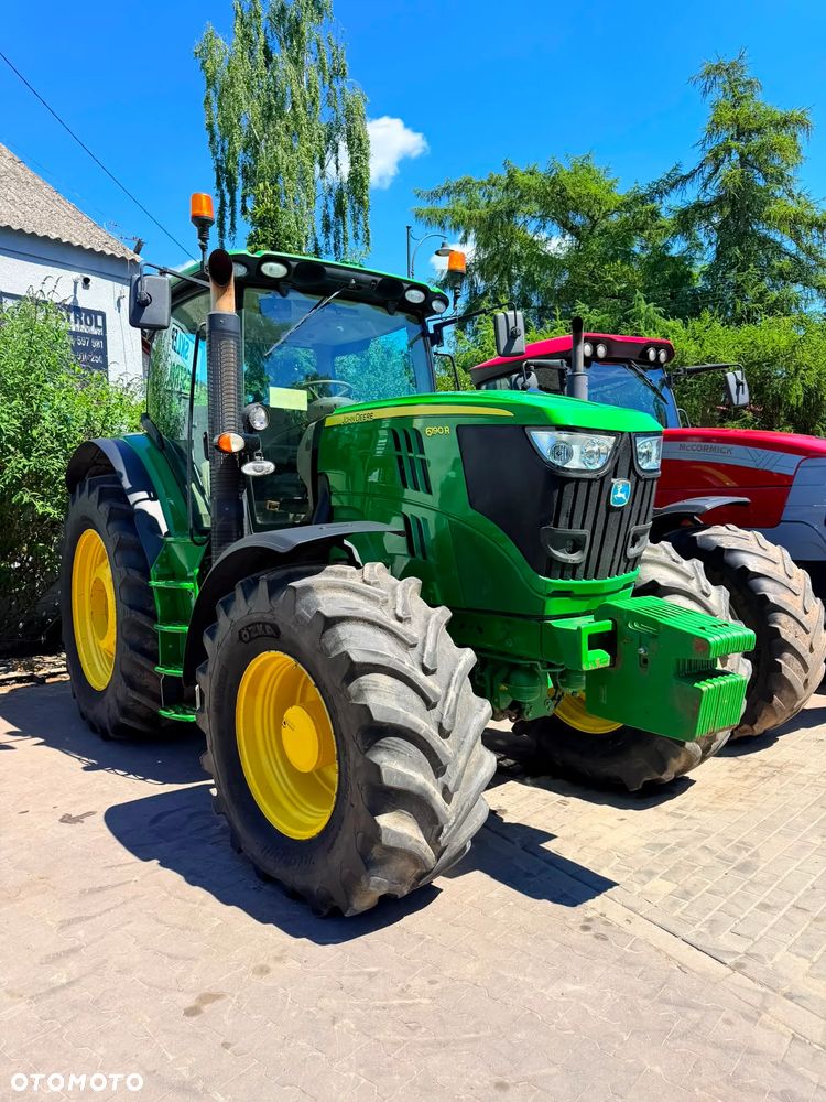 John Deere 6190R - 8