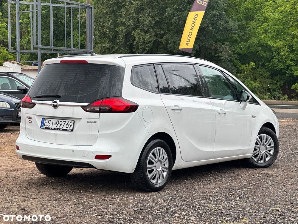 Opel Zafira 1.6 CDTI Cosmo - 8