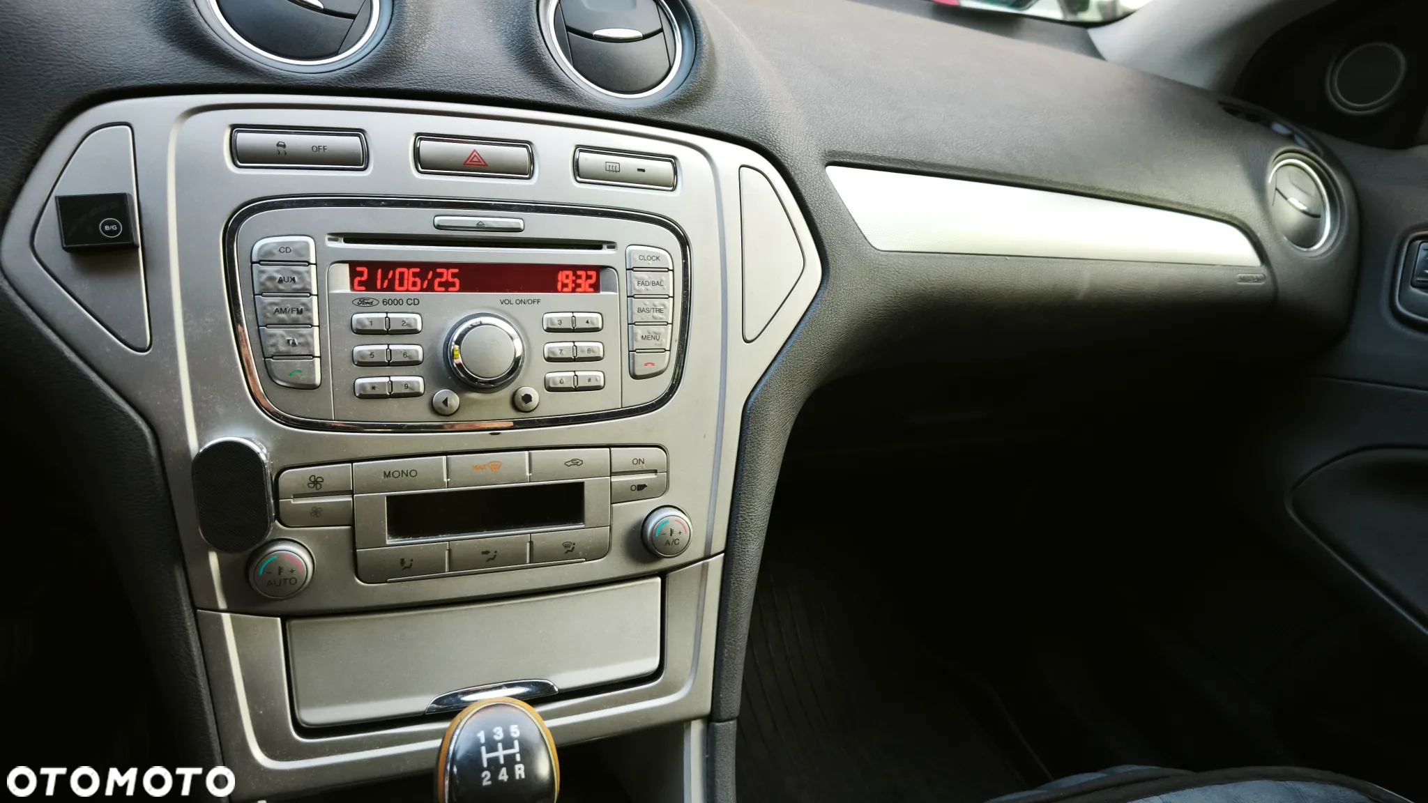 Ford Mondeo 2.0 FF Trend - 8