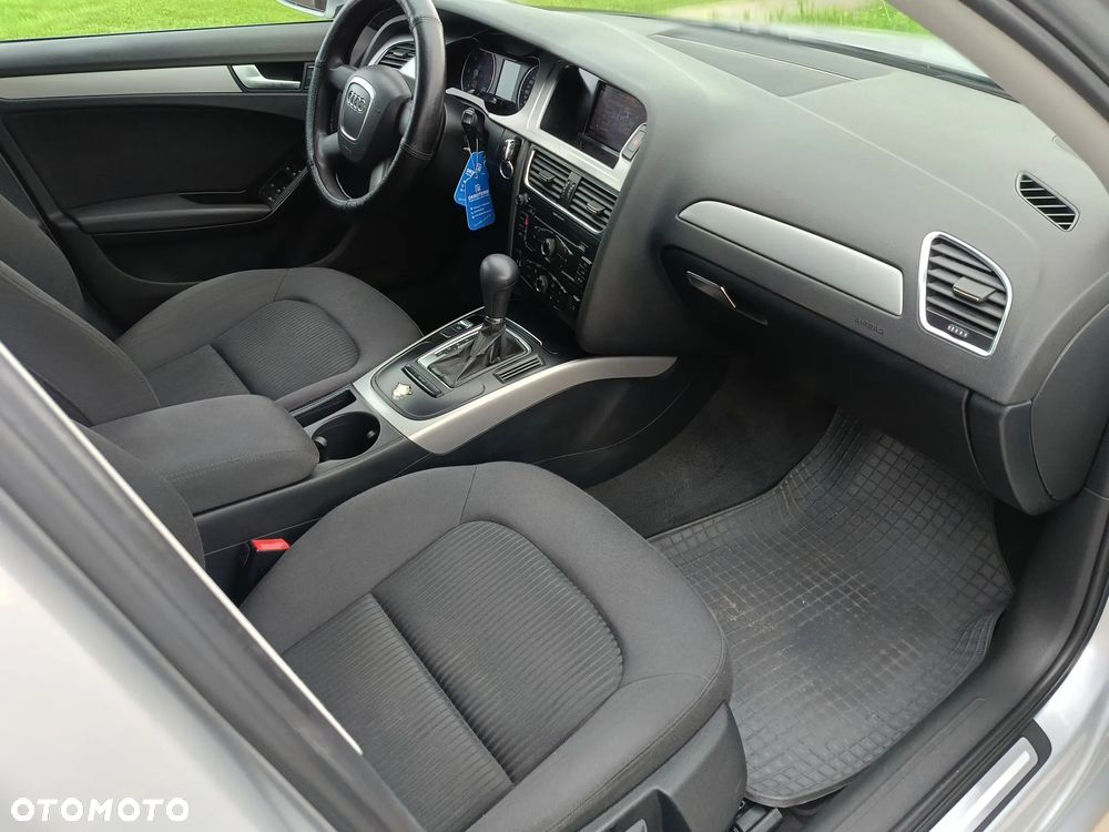 Audi A4 Avant 2.0 TDI DPF multitronic Ambiente - 18