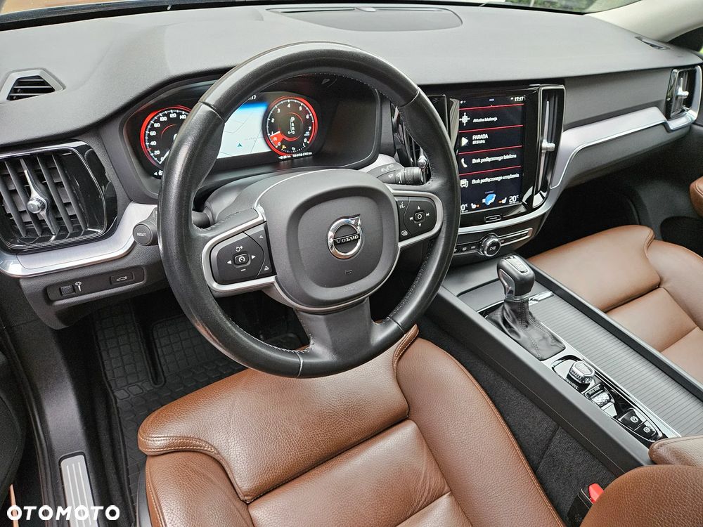 Volvo V60 T5 Geartronic Momentum Pro - 13