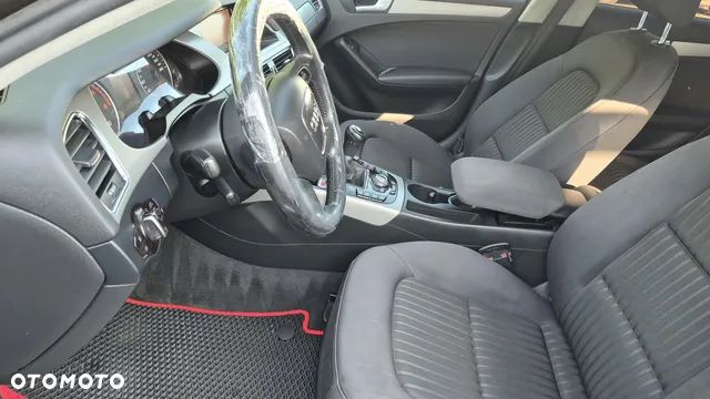 Audi A4 Avant 2.0 TDI DPF Ambiente - 5