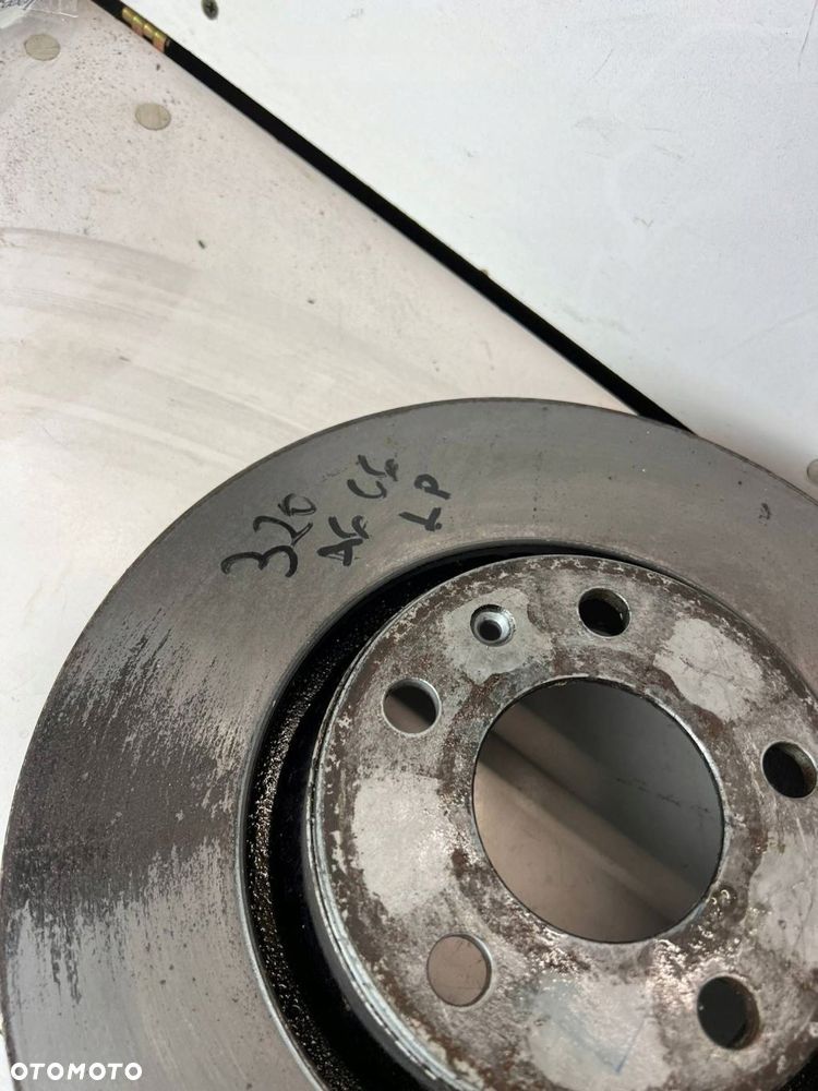 Tarcza hamulca przedniego 320mm Audi A6 S6 C6 4F 2010 PPRZÓD KOMPLET - 2