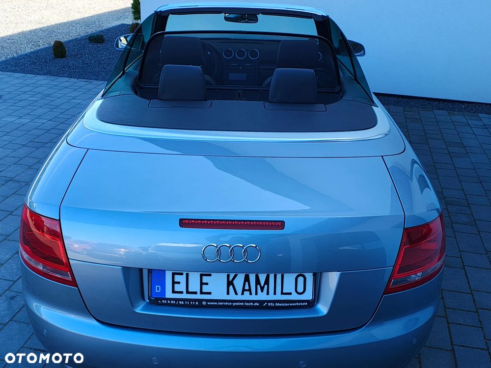 Audi A4 Cabrio 1.8 T multitronic - 25