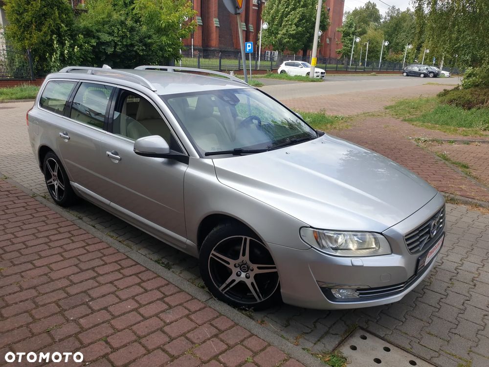 Volvo V70 D4 Geartronic Linje Svart - 3