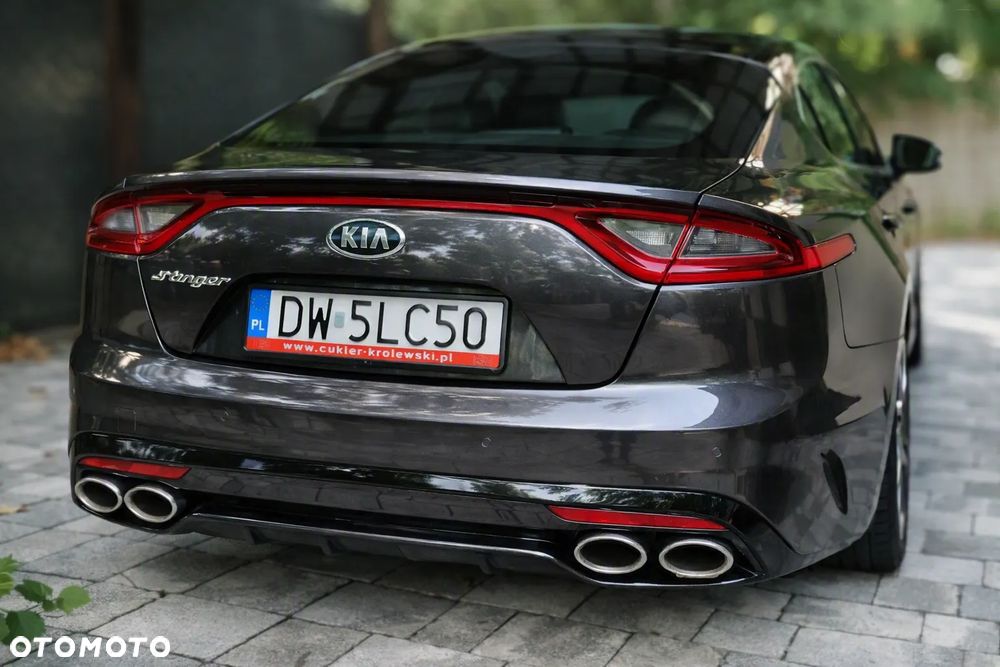 Kia Stinger 3.3 T-GDI V6 GT AWD - 4