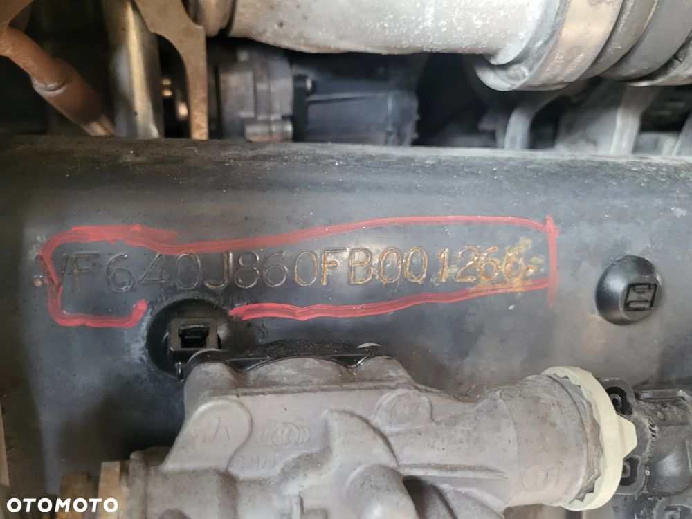 Renault D Wide 19 - 10