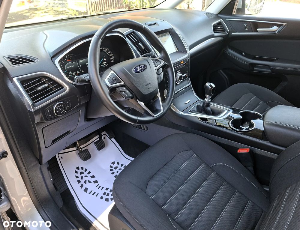 Ford Galaxy 2.0 TDCi Titanium - 14