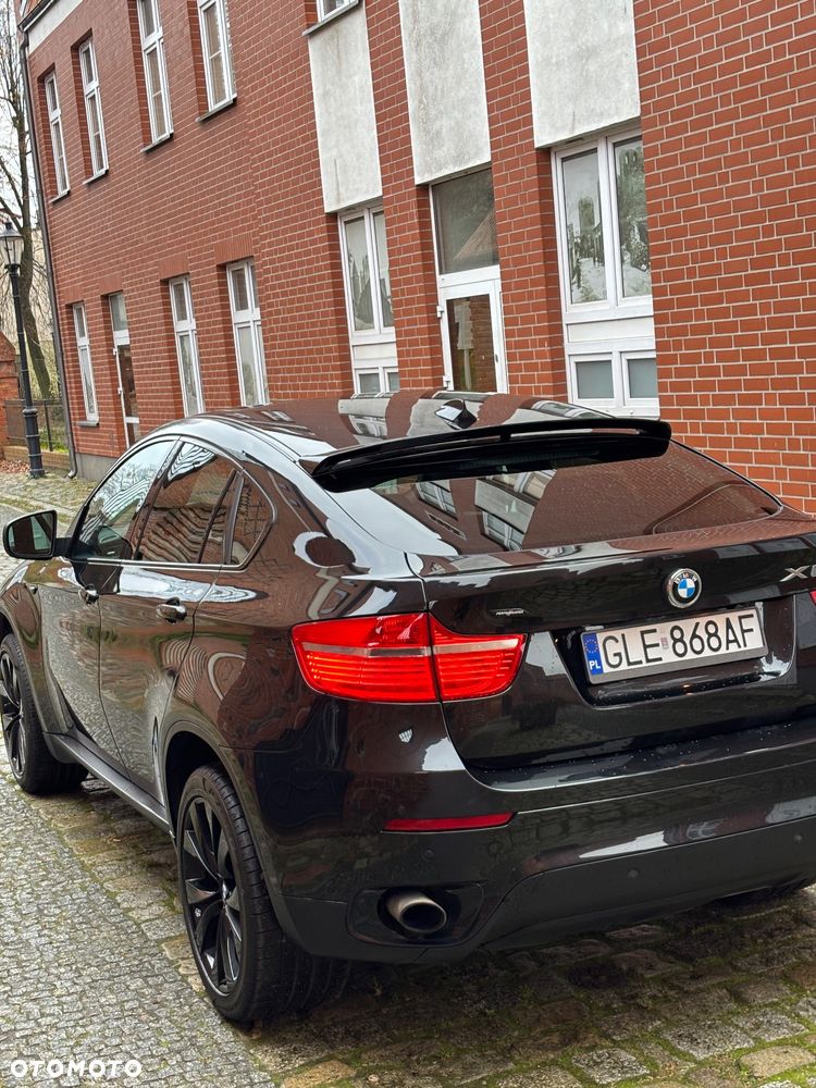 BMW X6 35i xDrive - 11