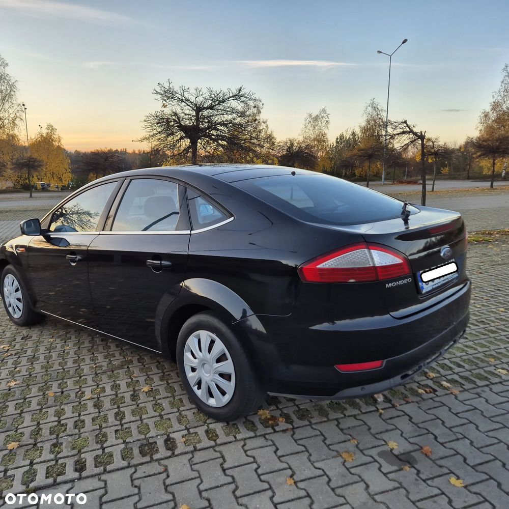 Ford Mondeo 2.5 Titanium X - 4
