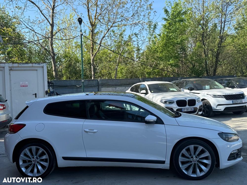 Volkswagen Scirocco 1.4 TSI DSG - 26