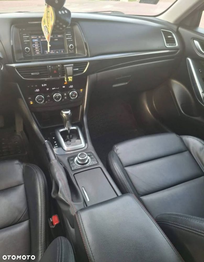 Mazda 6 - 6