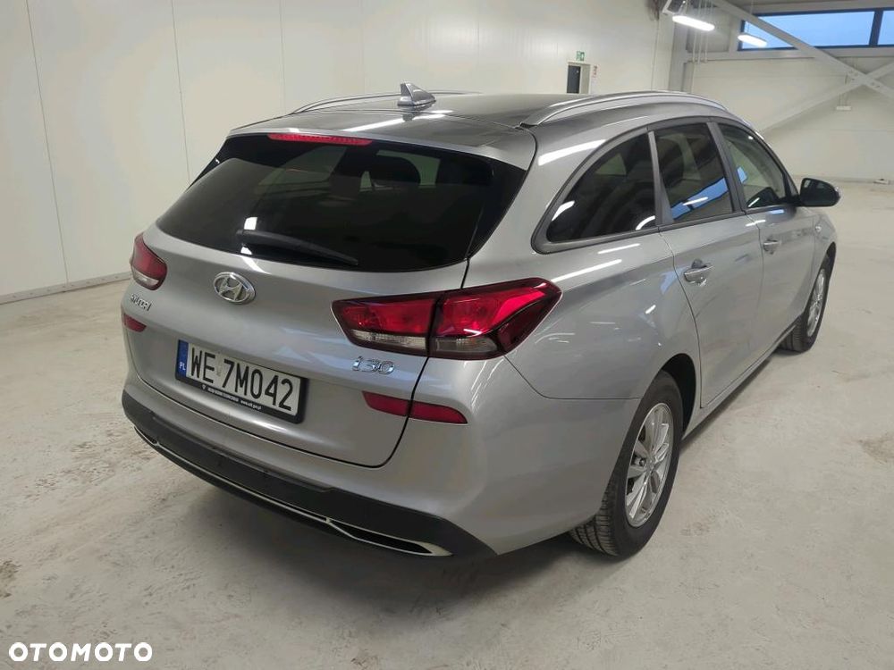 Hyundai i30 1.0 T-GDI Classic + - 4