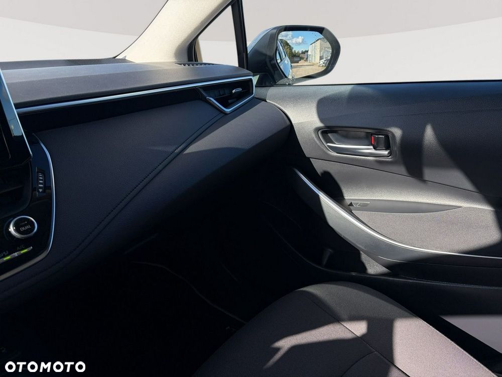 Toyota Corolla - 20