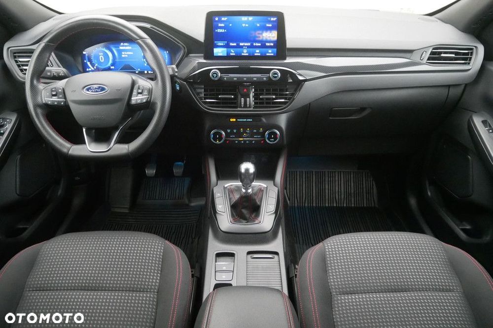 Ford Kuga - 8