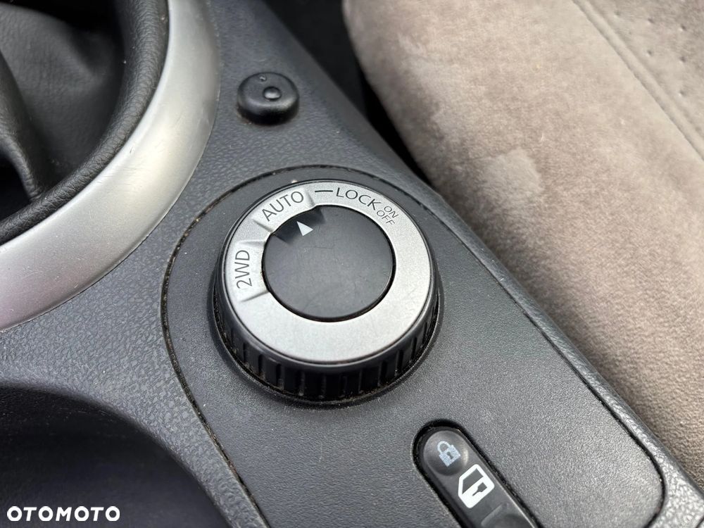 Nissan Qashqai+2 - 14