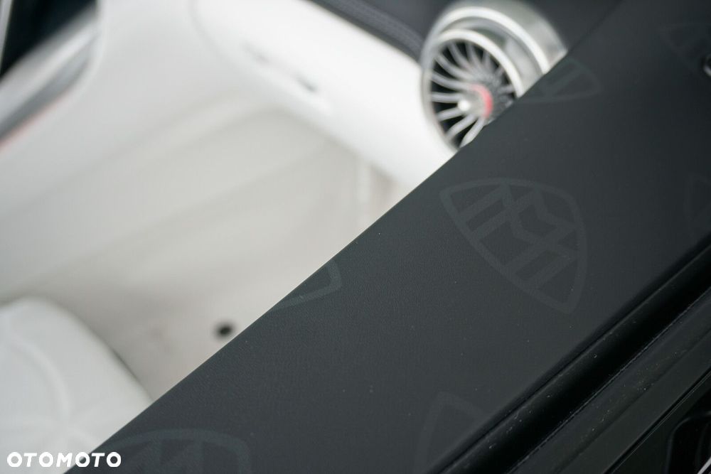 Mercedes-Benz SL - 26