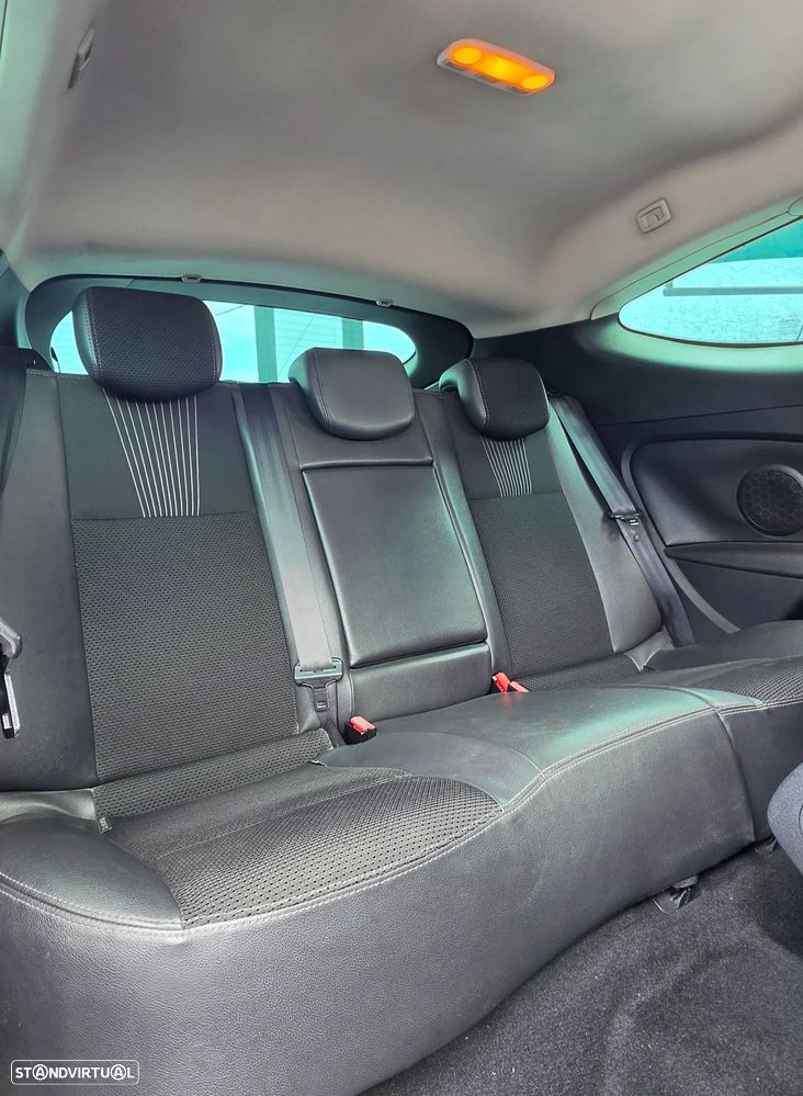 Renault Mégane Coupe 1.5 dCi Dynamique S - 10