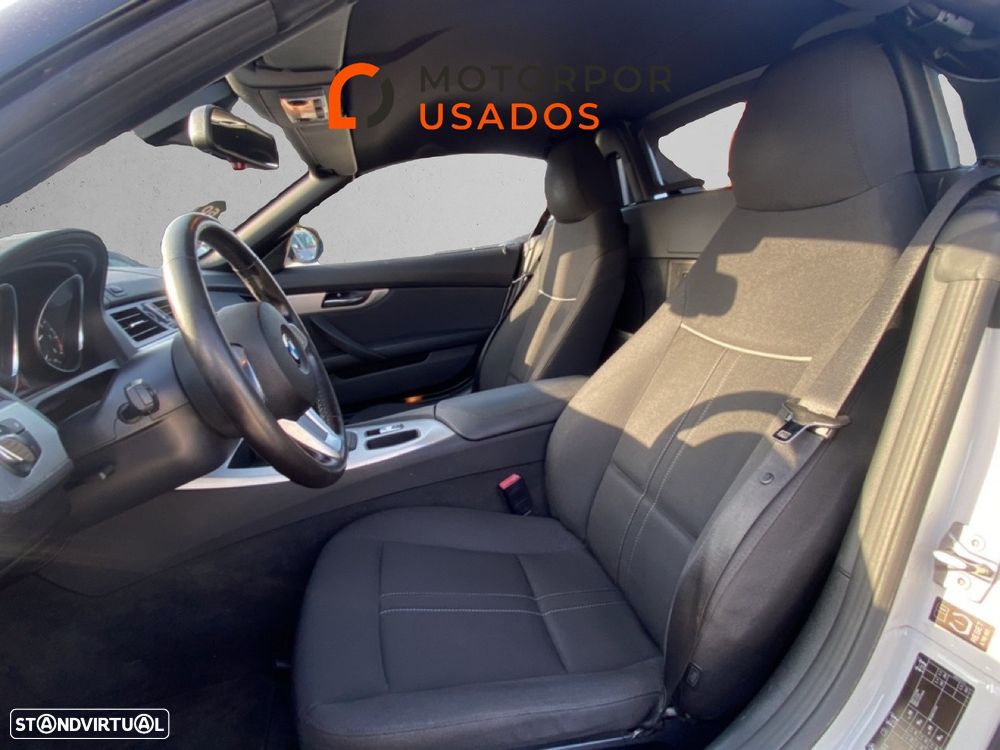 BMW Z4 sDrive23i - 9