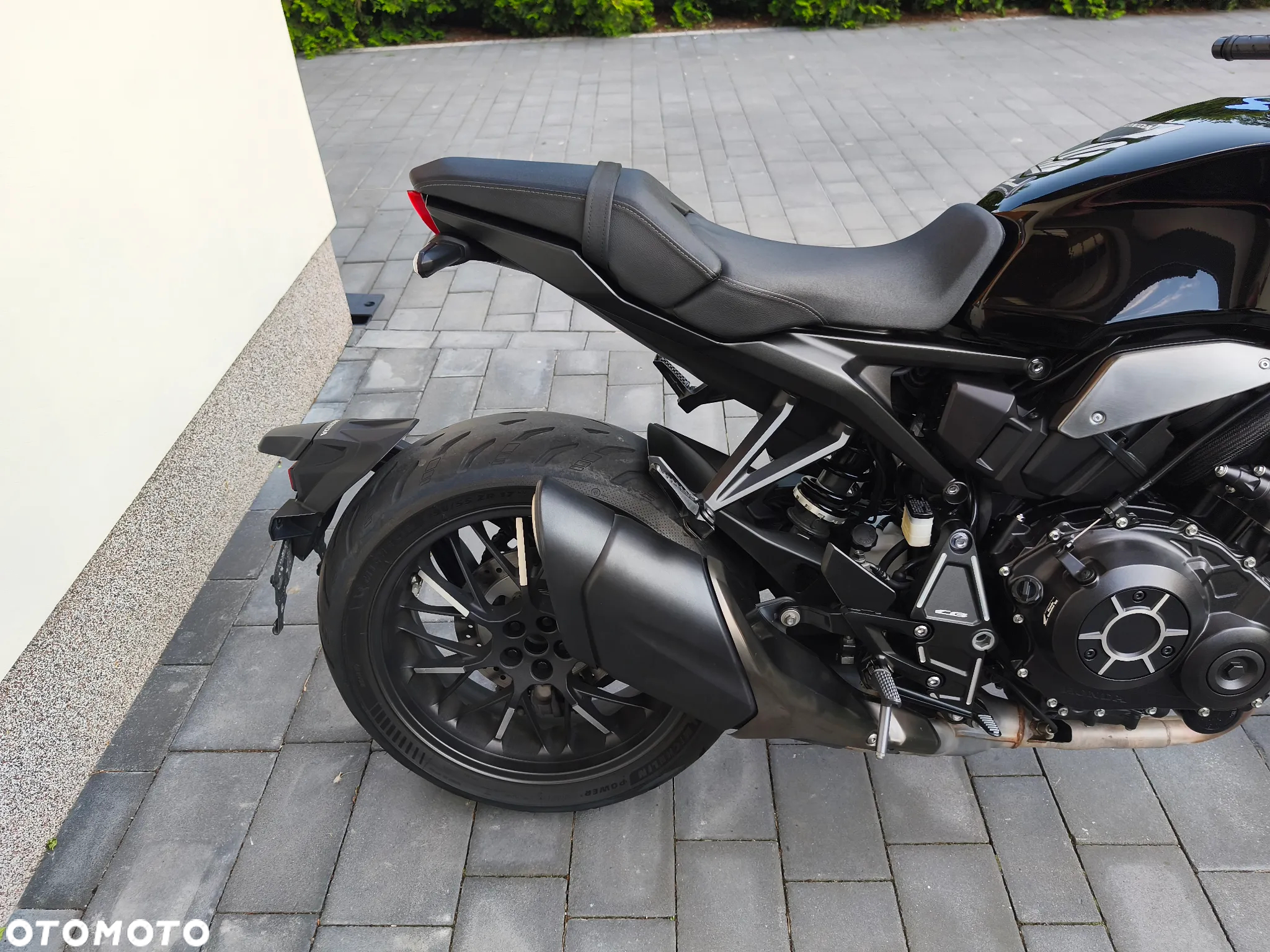 Honda CB - 15