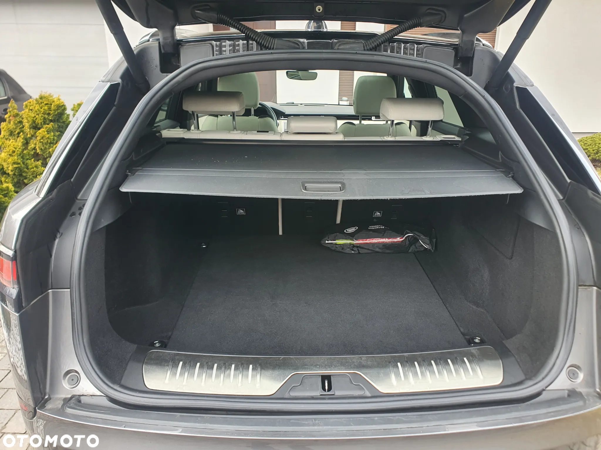 Land Rover Range Rover Velar 2.0 SD4 R-Dynamic SE - 12