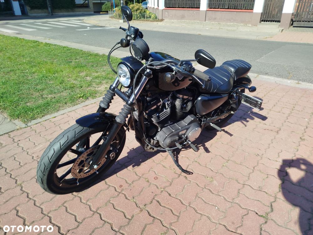Harley-Davidson Sportster - 1