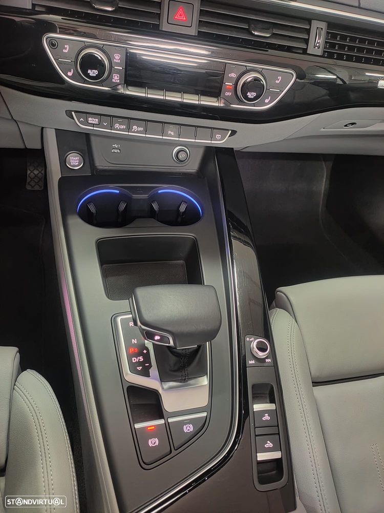 Audi A5 Cabrio 40 TDI quattro S tronic S line - 11
