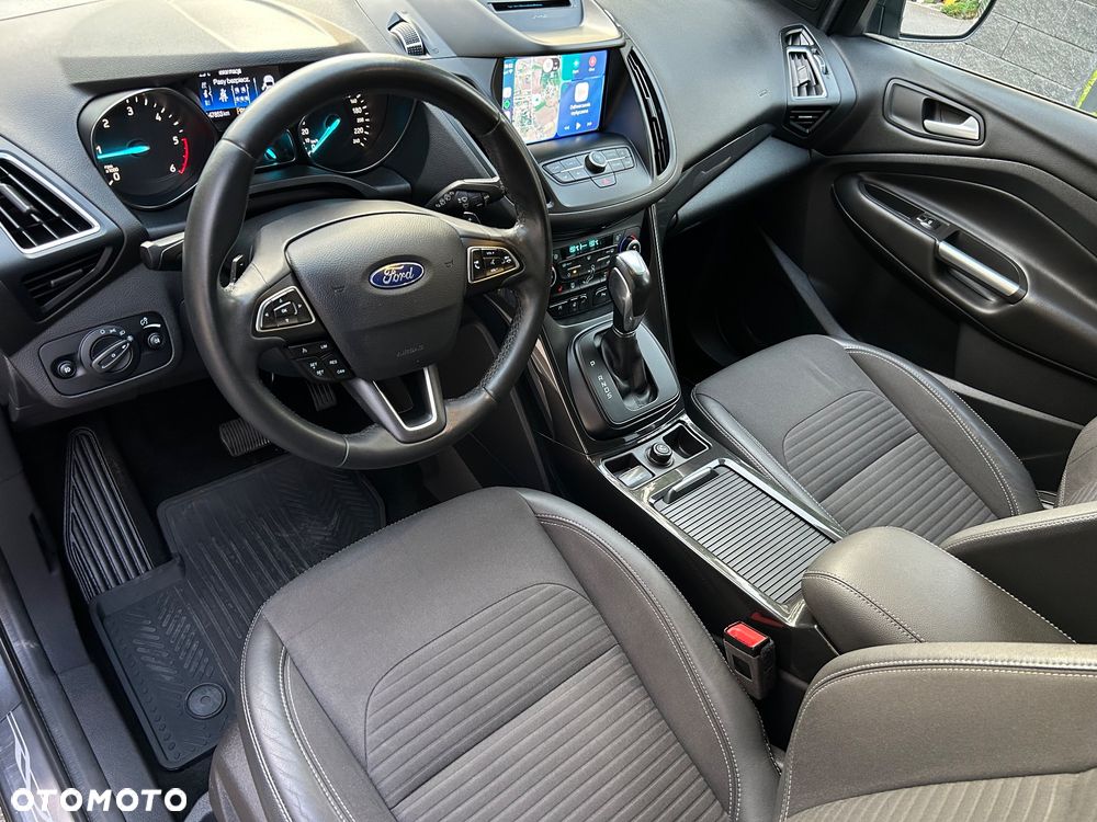 Ford Kuga 2.0 TDCi 4x4 Titanium - 23